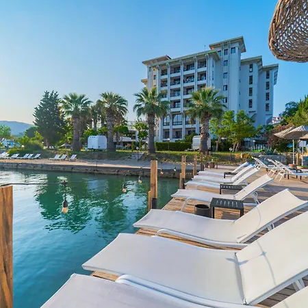 Sibyl Erythrai By Muup * Çeşme