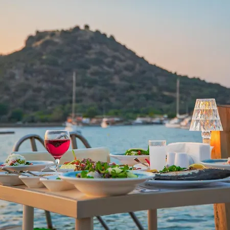 Hotel Sibyl Erythrai By Muup